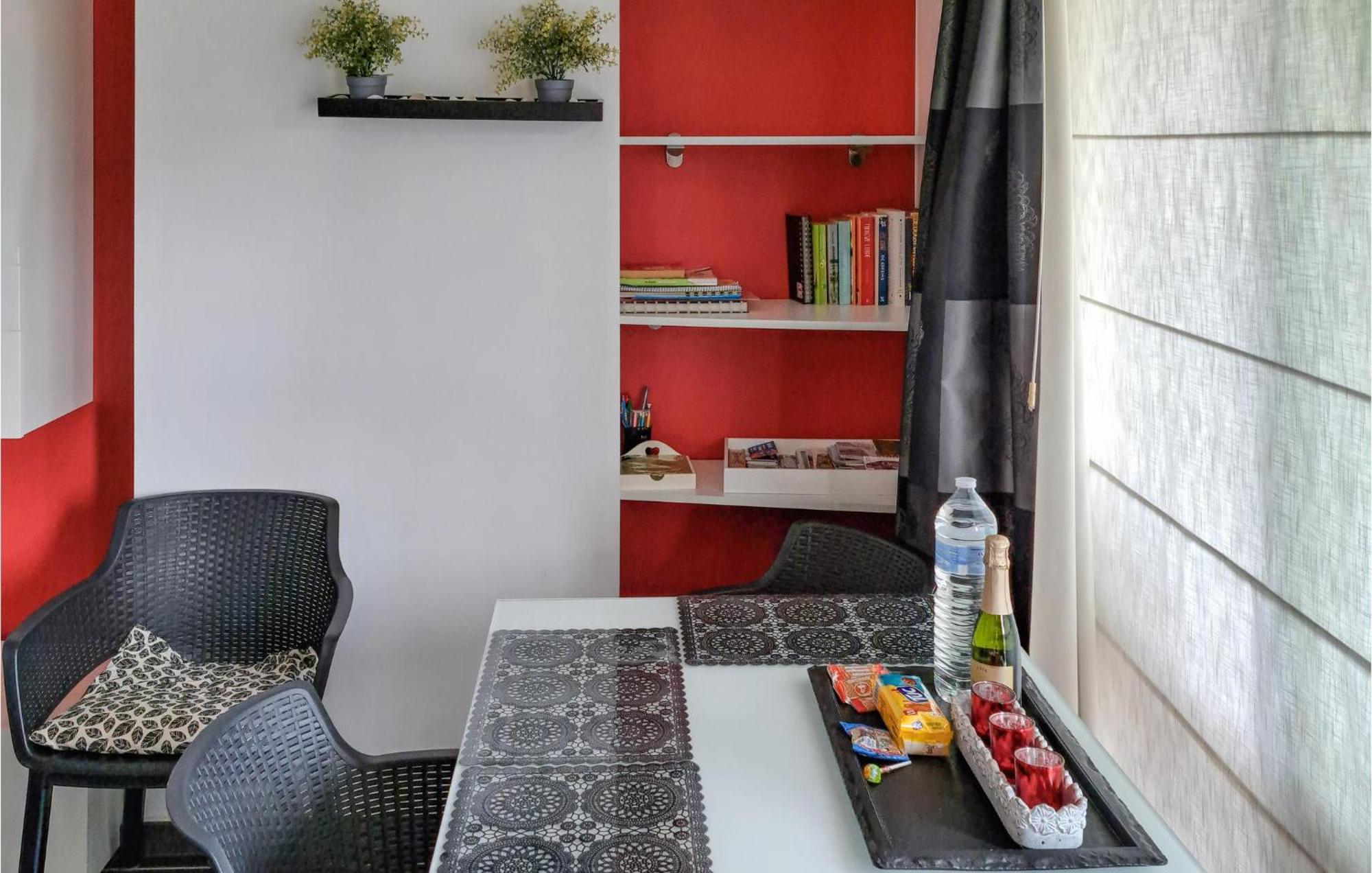 Lovely Apartment In Blankenberge With Wifi Экстерьер фото